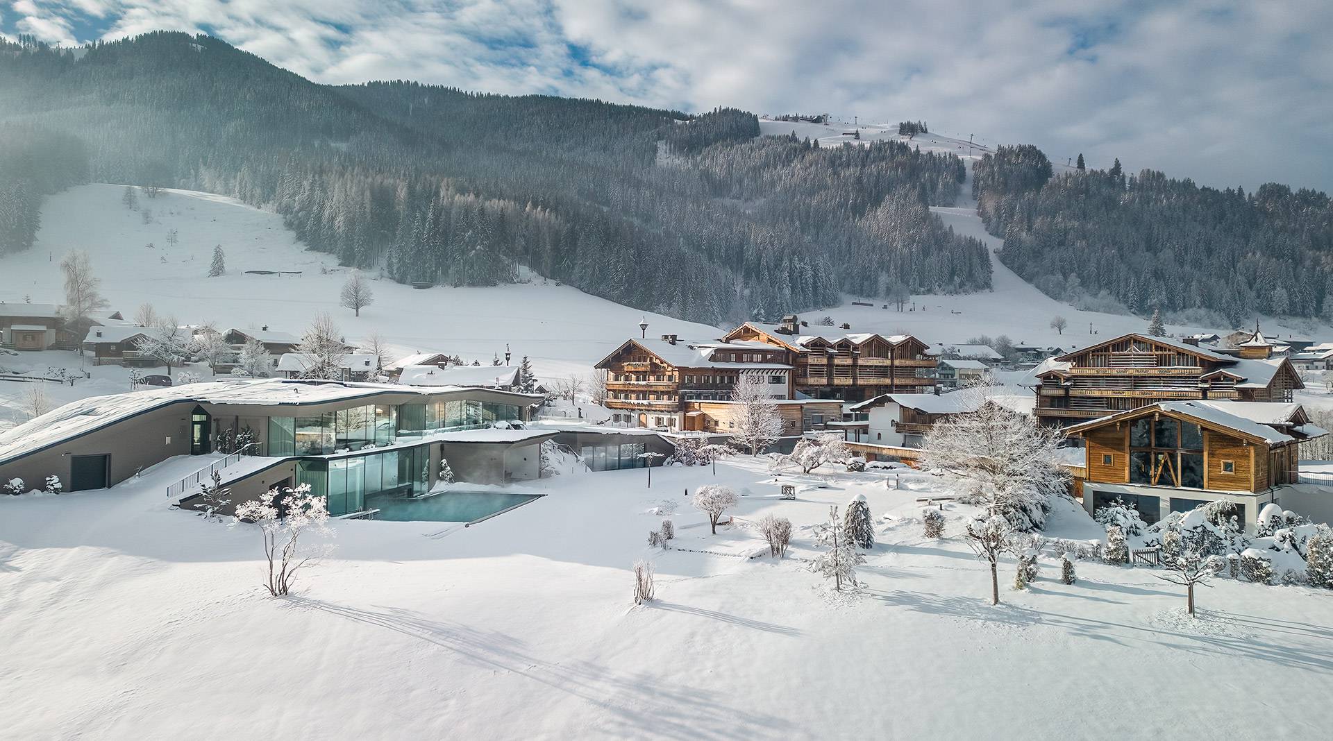 Alpine Wellness Hotel Puradies in Leogang